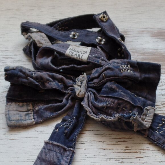 Magnolia Pearl Patchwork  Bowtie Denim Jabot OS NWT - Picture 5 of 6